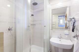 Отели типа «постель и завтрак» Villa Anna Гданьск Двухместный номер с 1 кроватью или 2 отдельными кроватями-20